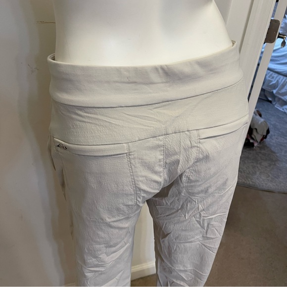 ATHLETA Trekkie hike pants - Picture 2 of 10